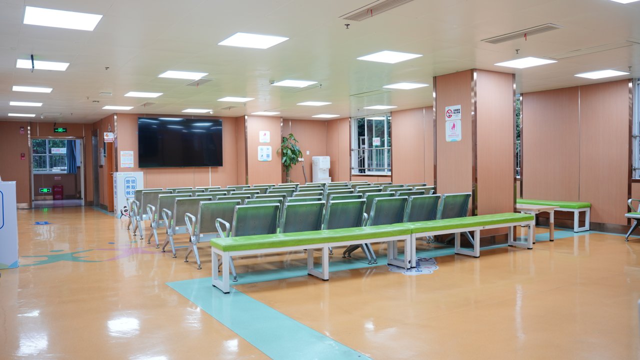 都江堰市孩子儿叫名字听不清去哪看？都江堰市家长都在搜的就诊攻略