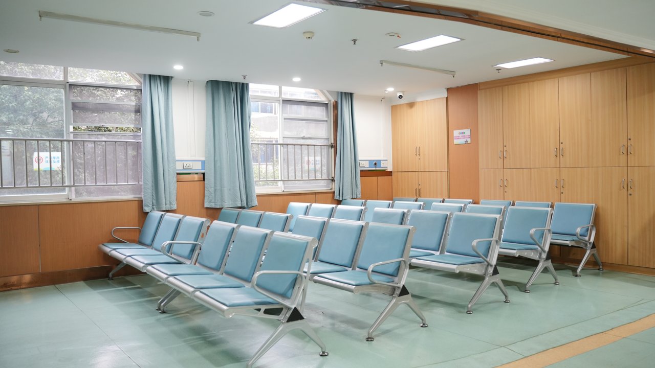 德阳成都高新西南儿童康复医院、成都西南儿童医院和其他医院比有什么不同？特色在哪